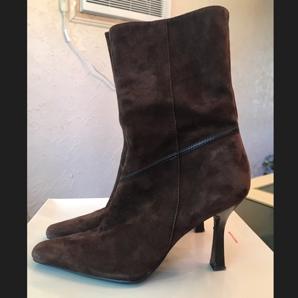 Kelly and Katie Brand Suede Close Toe Heel Boots - Picture 1 of 6